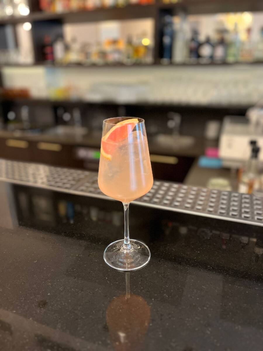Becher Grapefruit Spritz